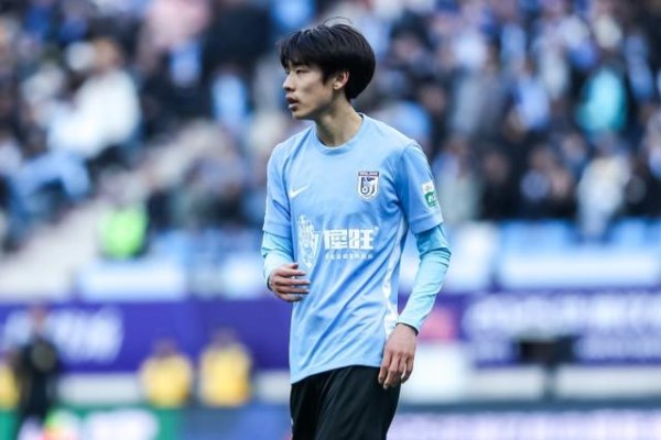 配资靠谱股票配资门户 高中老师：朱鹏宇是北体大在读生 需要有高智商配合才能踢得更好